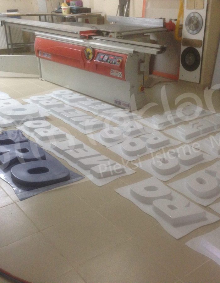 Metro turizim harfler (4)