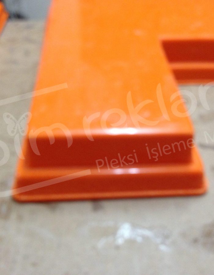 Migros logo harfler (11)