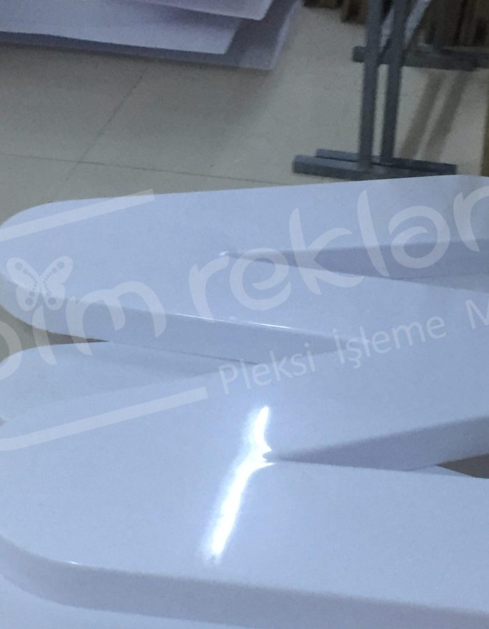 Migros logo harfler (16)