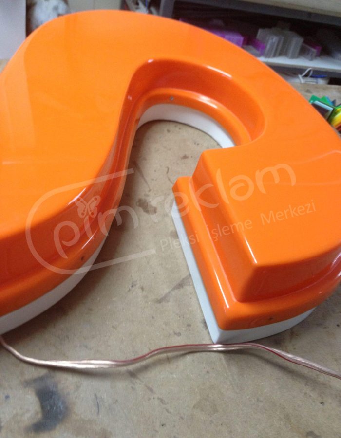 Migros logo harfler (5)